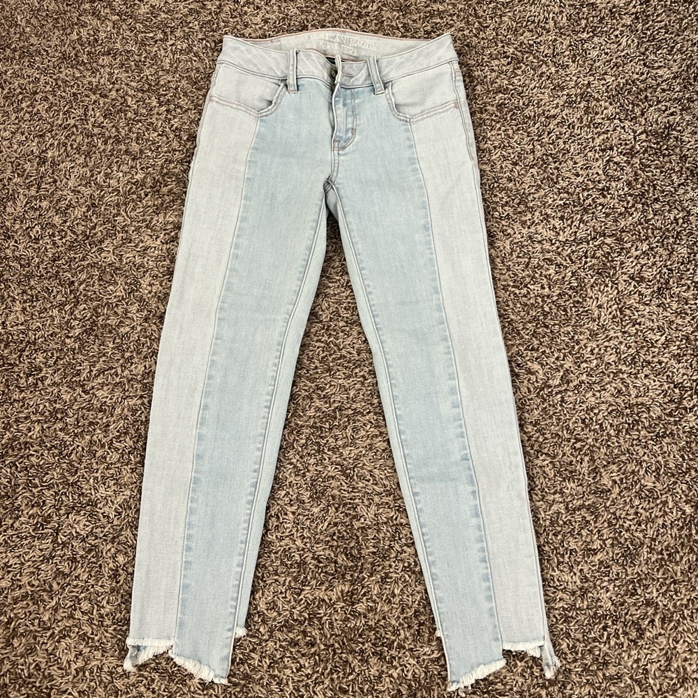 American Eagle Cropped Ankle Jeans